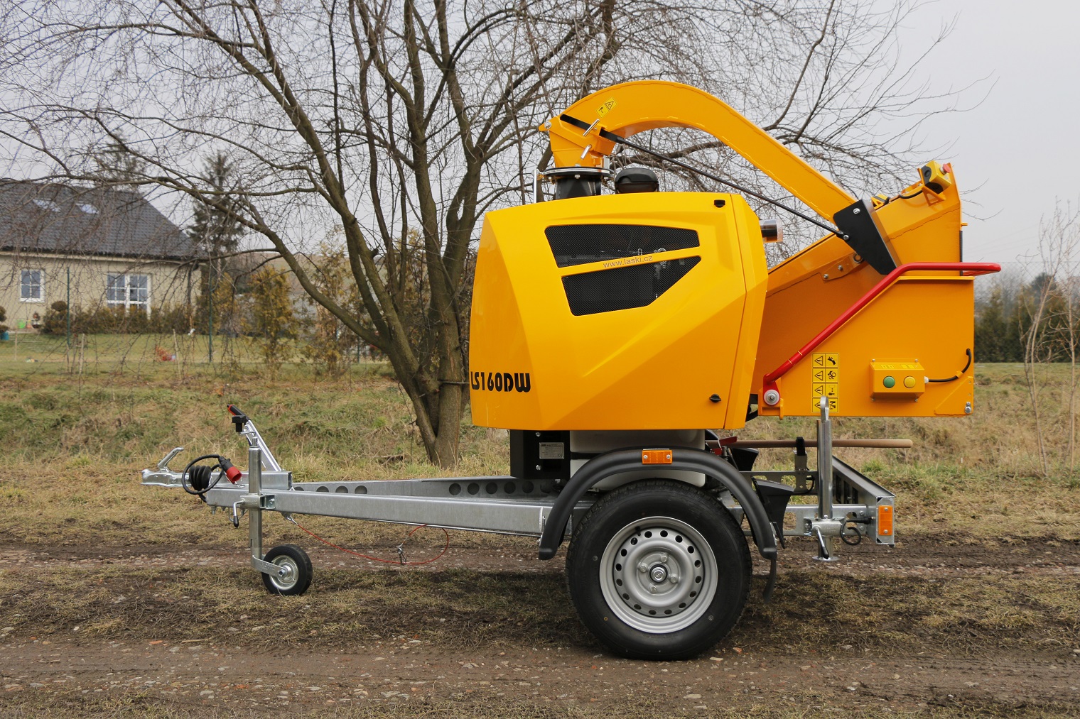 Tocător mobil de lemne LASKI LS 160 DWB cu frâne pe remorcă
