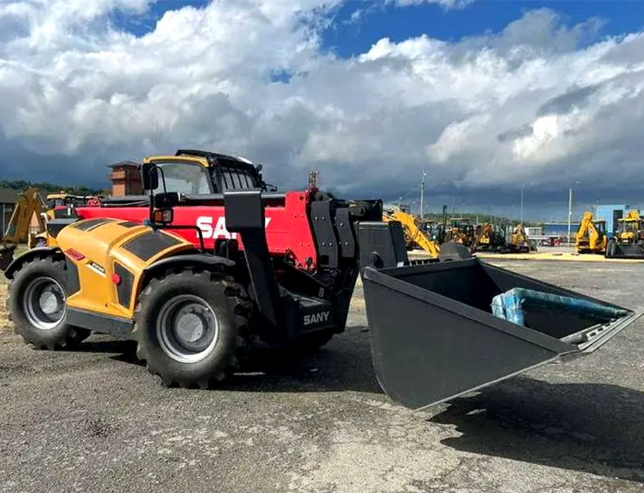Telehandler cu brat telescopic Sany STH625