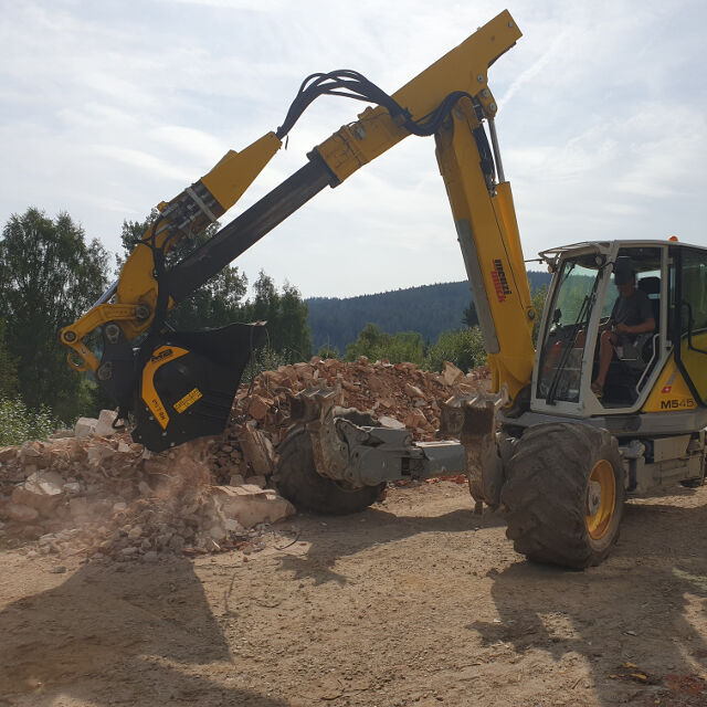 Cupa de concasare MB-L140 S2